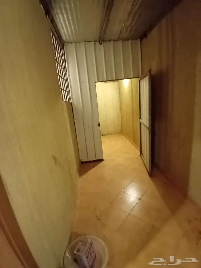 دور أرضي للإيجار في حي الياسمين 20