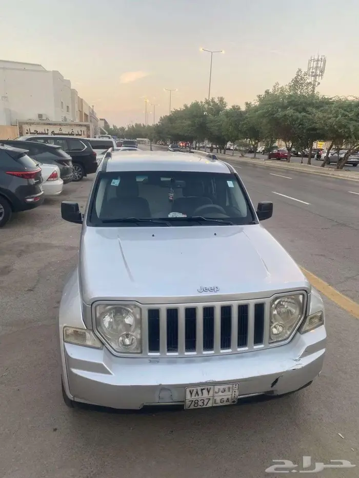 جيب ليبرتي 2011 0