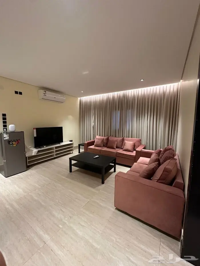 شقة للايجار بحي الندوة غرفة وصالة 0