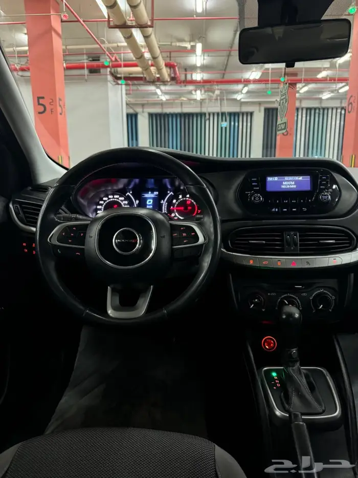 دودج نيون موديل 2018 ممشى 172 الف 7