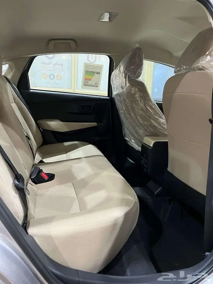 تويوتا ياريس Y ستاندر 2026 8