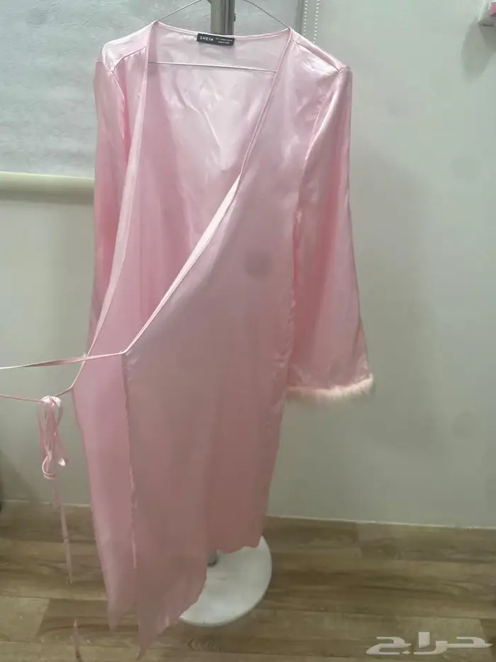 ملابس جديده بسعر منخفض 0