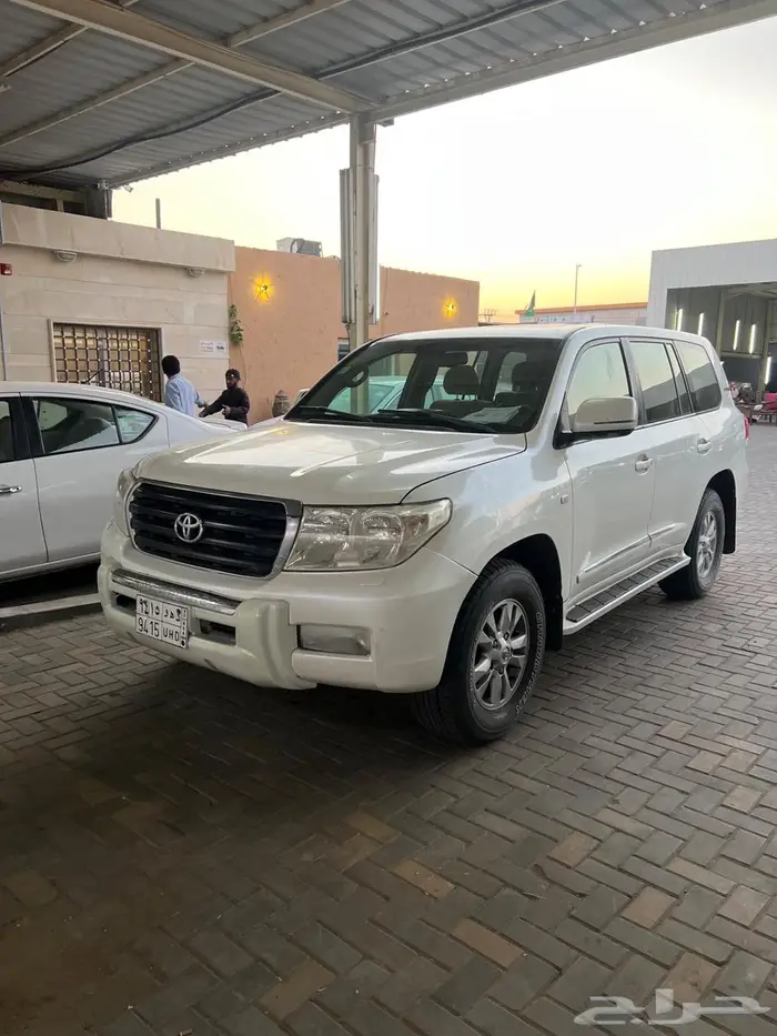 للبيع جيب 2010 0