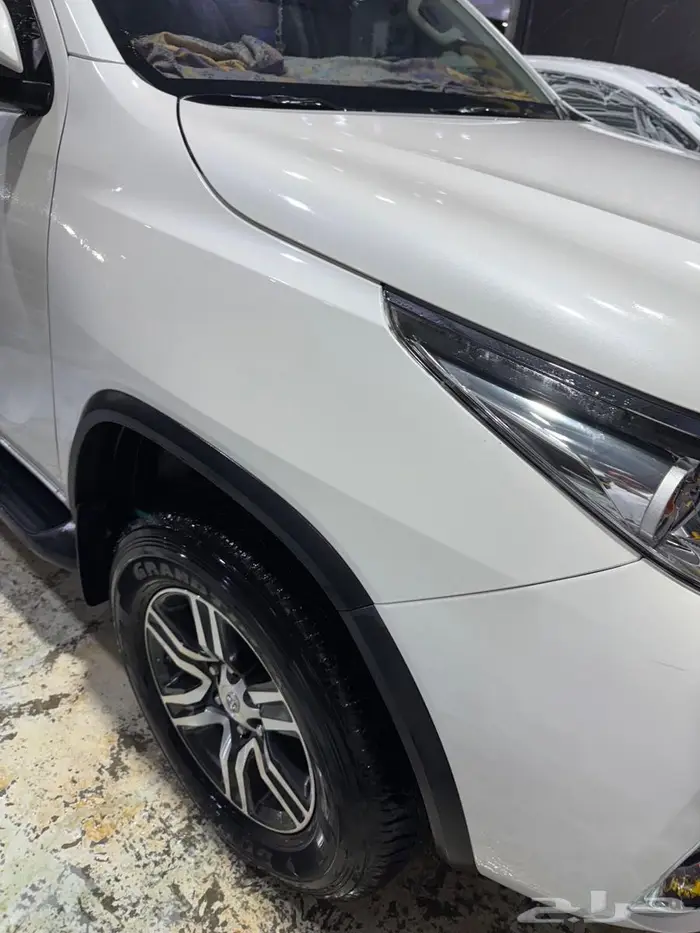 فورتشنر مكينة 6 سلندر vx1 ممشى قليل 30 الف فقط 1