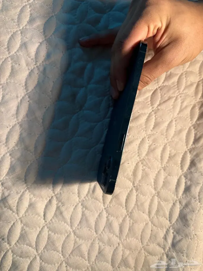 ايفون 12 برو ماكس للبيع 3