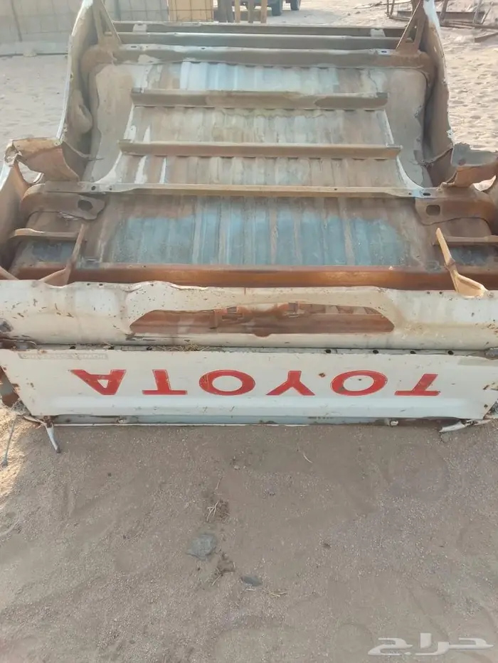 صندوق هايلكس 1