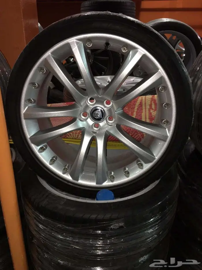 تتوفر لديناجميع انواع جنوط الجاكوار بجميع الحجم 31