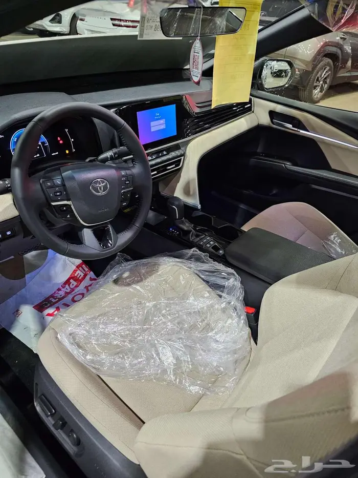 تويوتا كامري هايبرد LE هايبرد بانوراما 2025 4