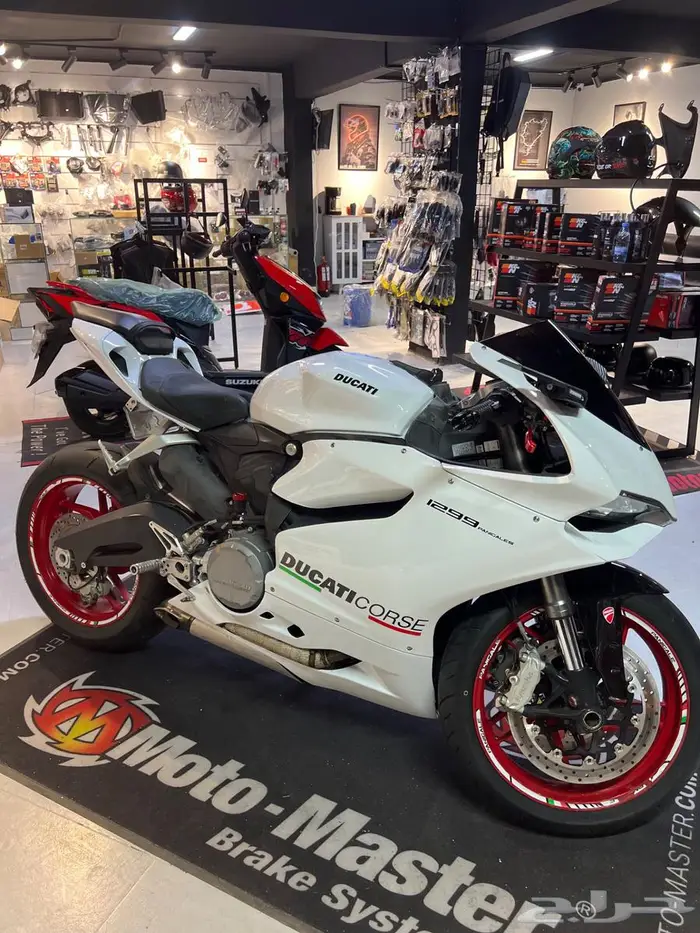 دباب دوكاتي Ducati 2015 899 3