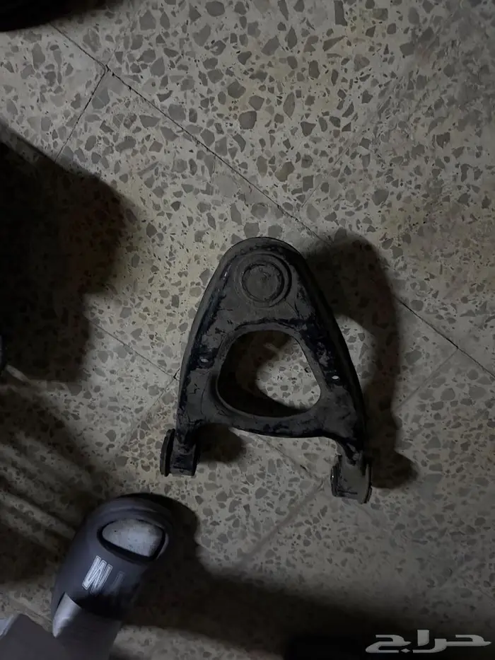 قطع لكزس 400 13