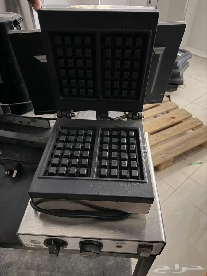 للبيع مكينة وافل وبان كيك 0