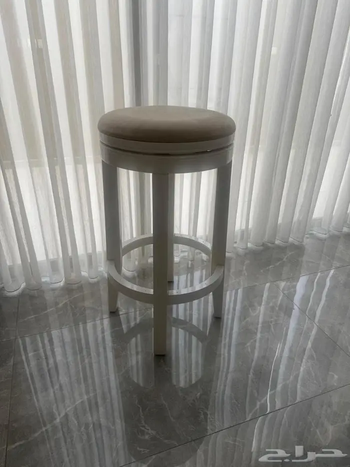 6 كراسي مرتفعة 1