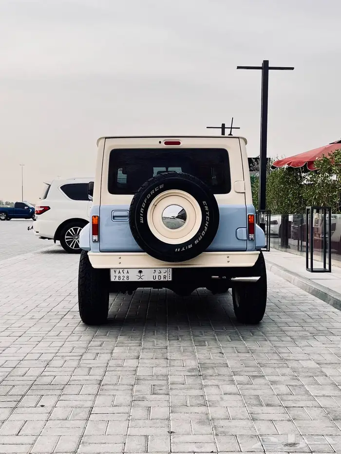 Jimny Suzuki 2023 (Bronco 1966 Classic) 5