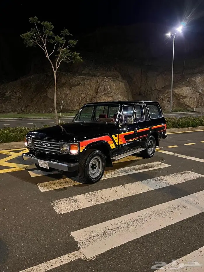 لاندكروزر مجدد بالكامل 0