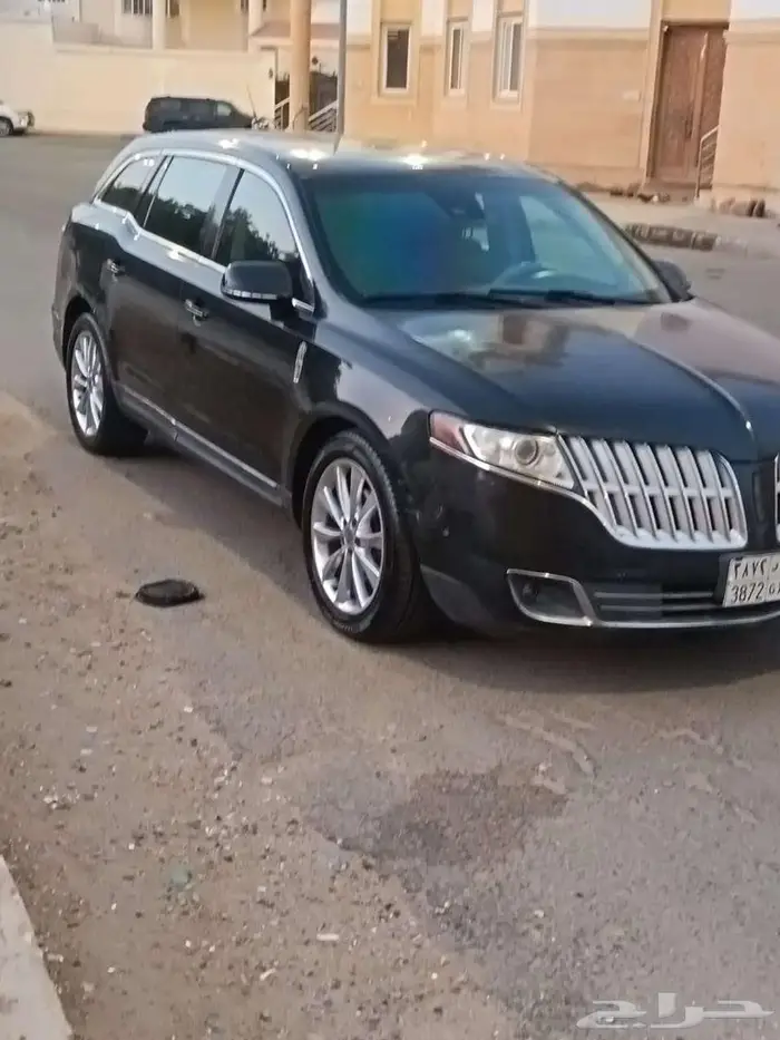 لنكولن MKT 8