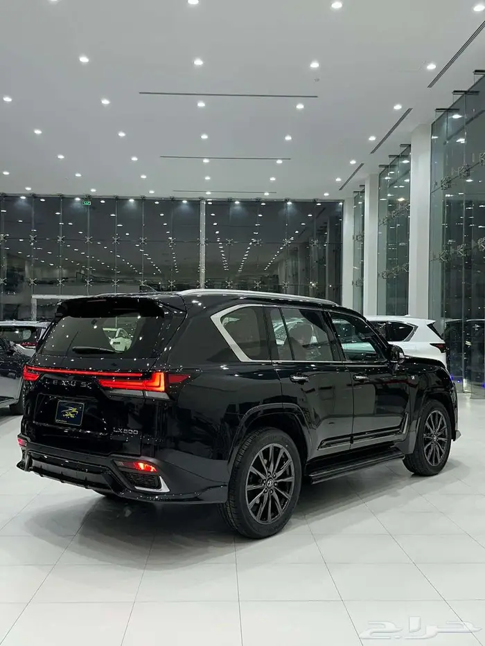 لكزس LX600 اف سبورت - سعودي- 2025 كاش وتقيسط جميع البنوك 3