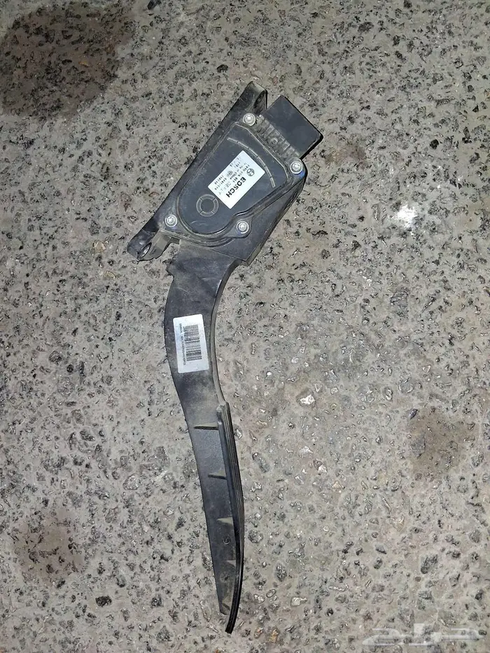 قطع غيار جيلي EC7 3