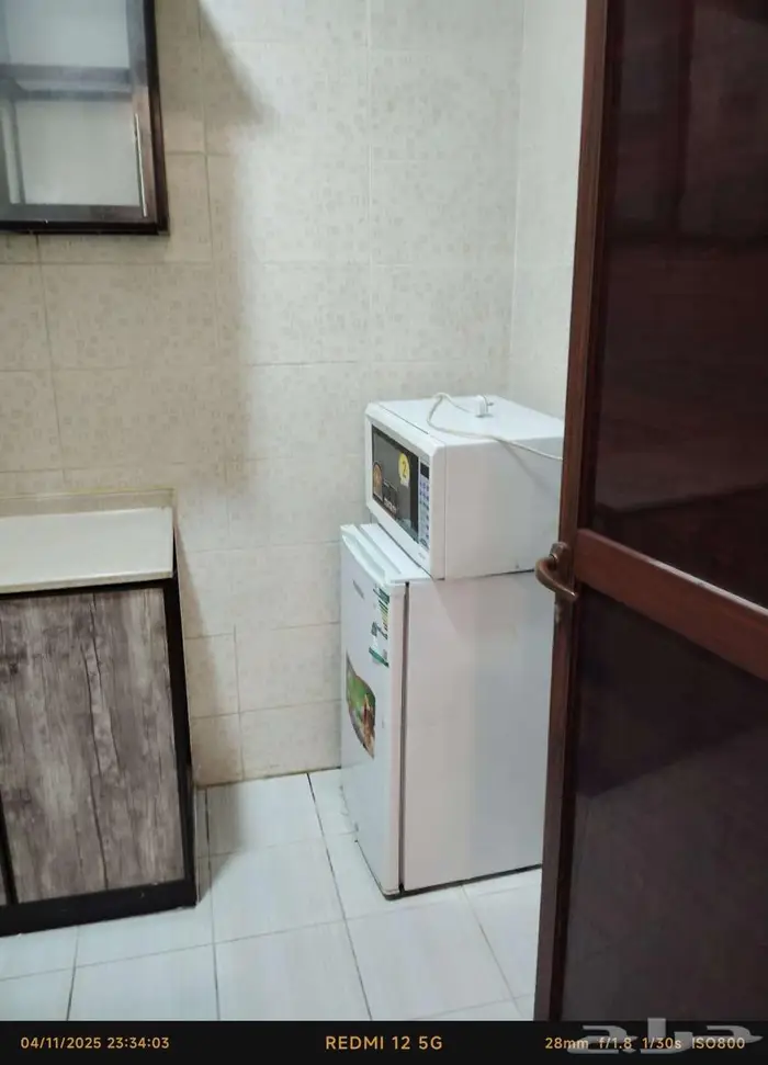 شقة للايجار بحي الشعلة 6