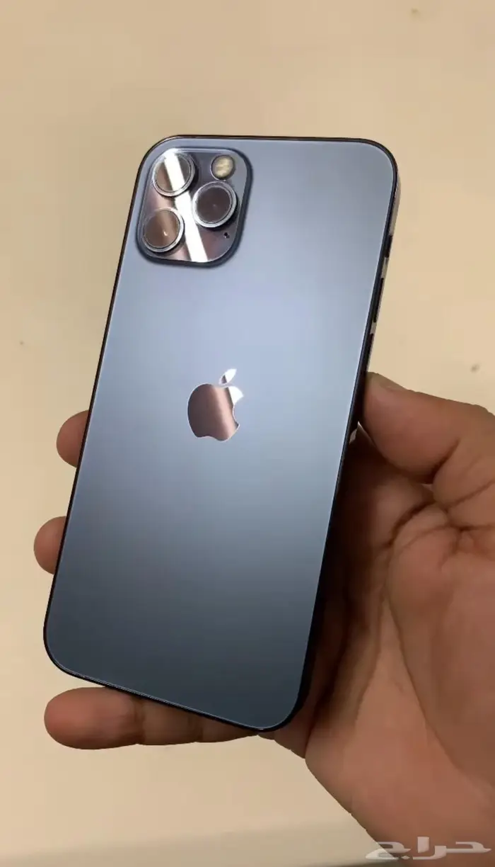 ايفون للبيع 0