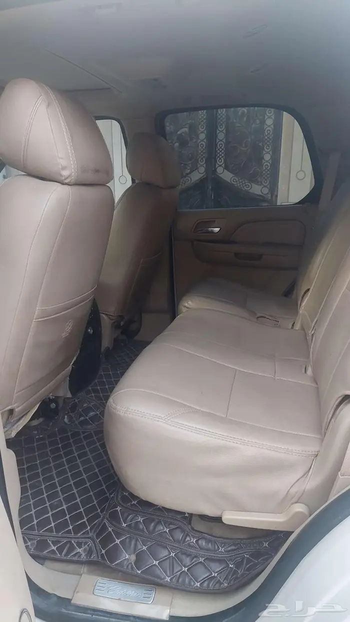 اسكاليد أمريكي موديل 2010 بدون دبل 5