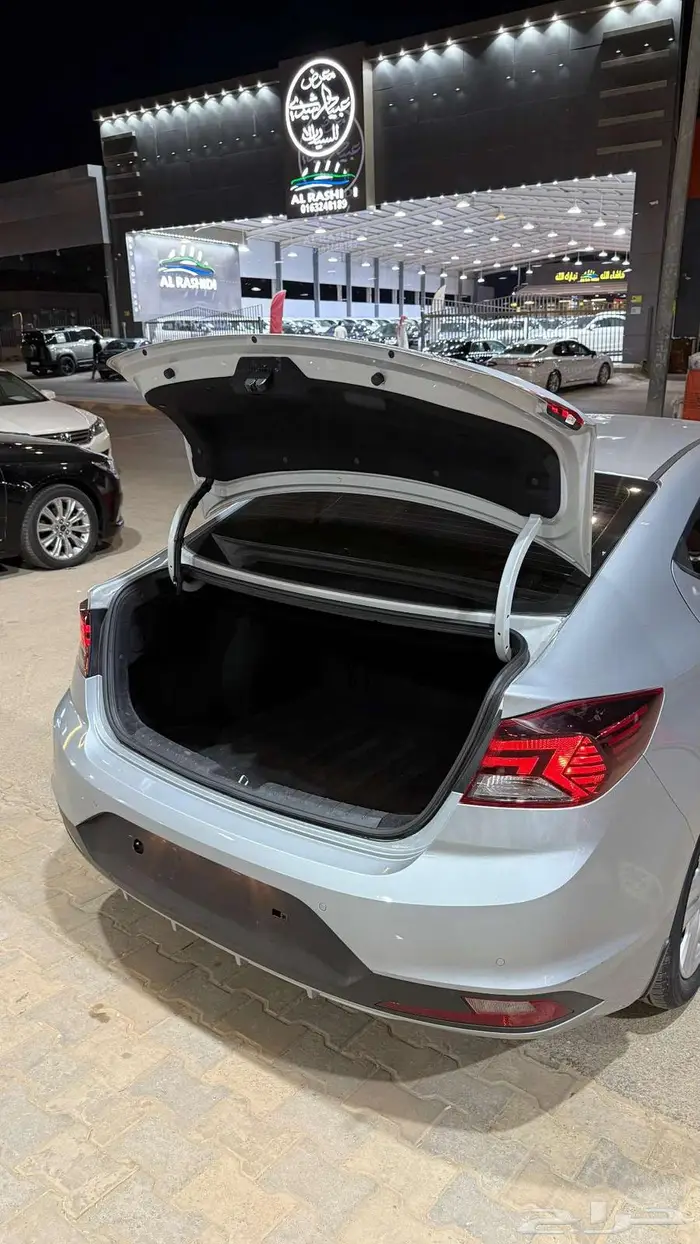 النترا 2020 عداد 14000 فقط 8