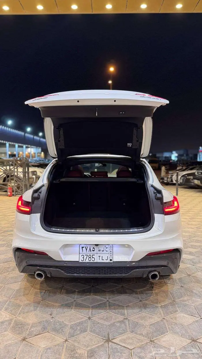 بى ام دبليو X4 موديل 2021 16