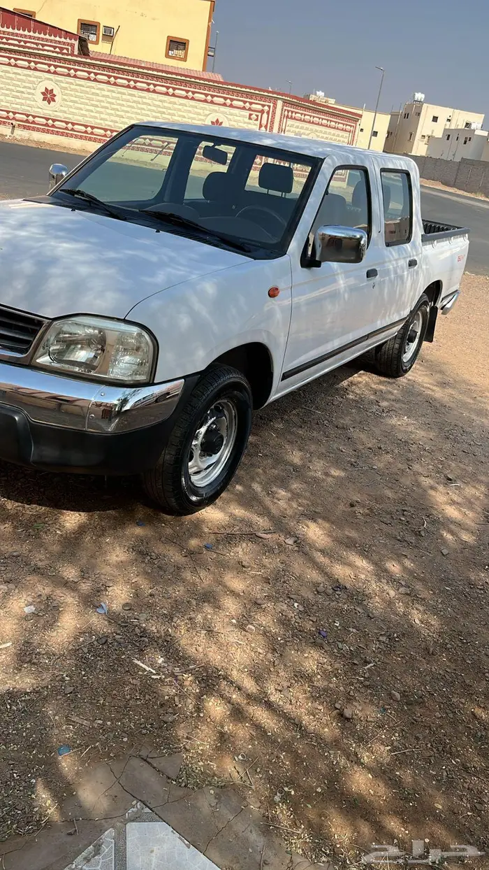 سياره نيسان غمارتين موديل 2015 وكاله وعلى الشرط 0