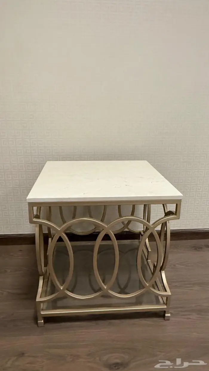 طاولة رخام ثقيله مع لون ذهبي 4