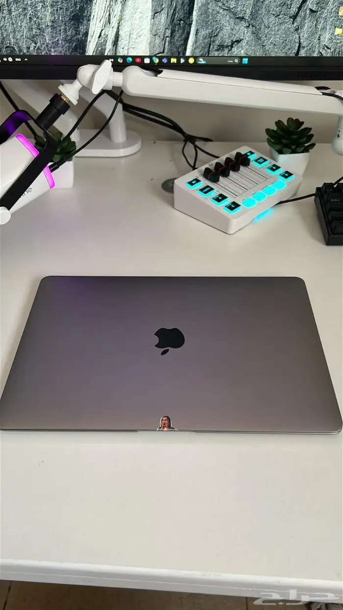 ماك بوك air m1 بطاريه 100 0