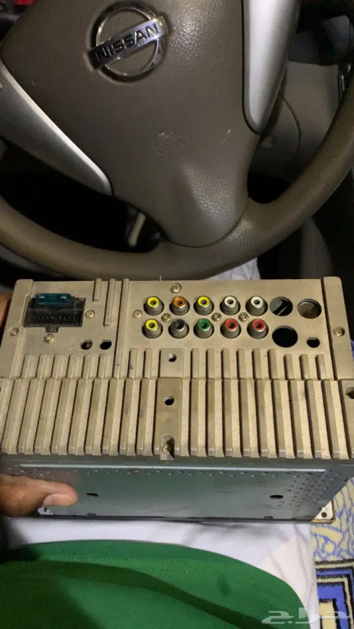 شاشة سيارة تركب علا الكوامري والسيارات الباقيه 1