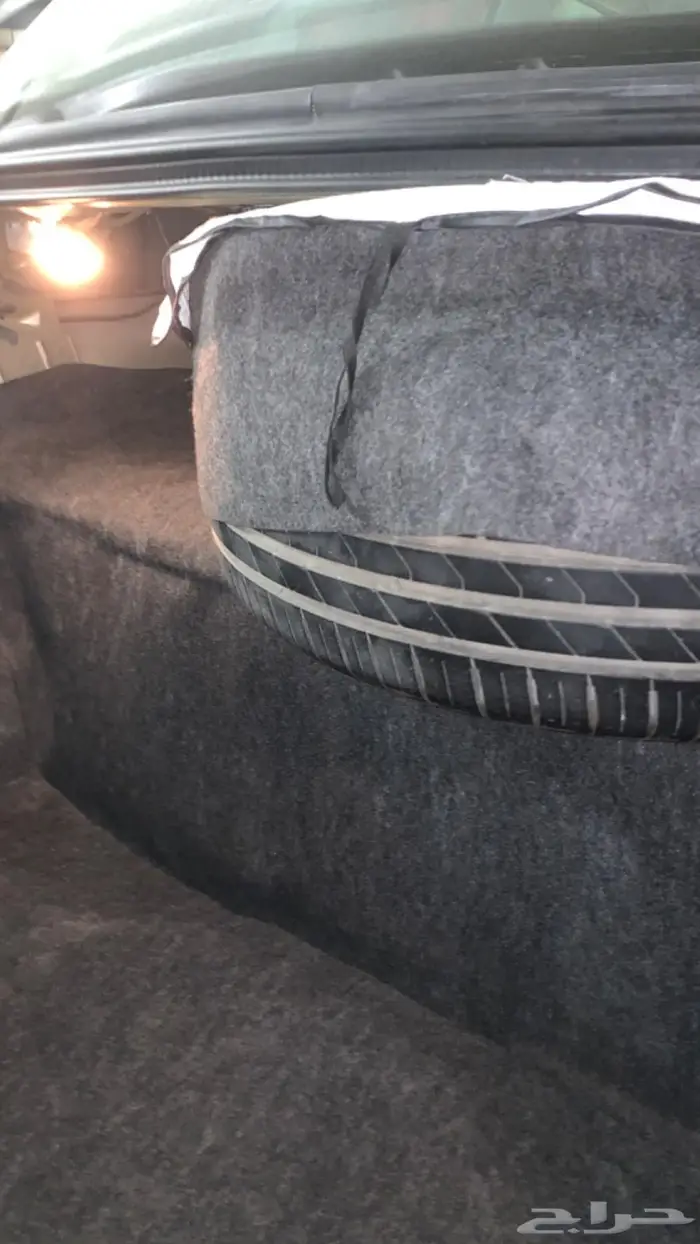 فورد فكتوريا 2001 44