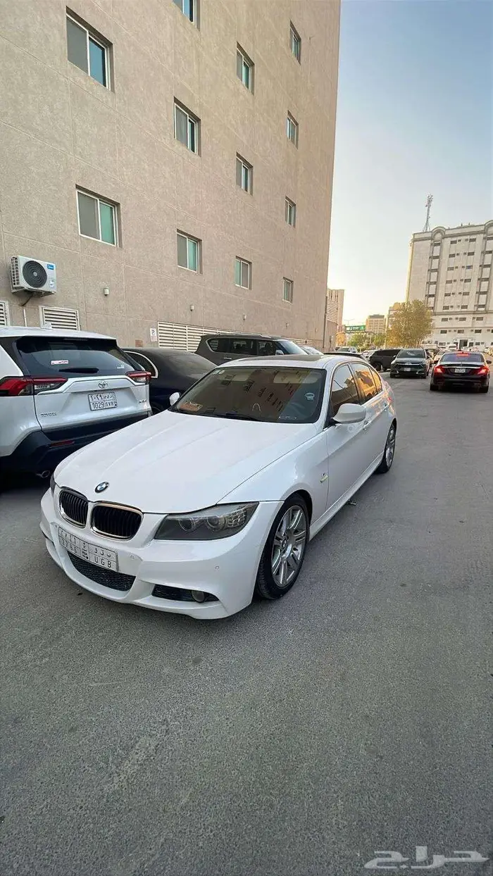 BMW 323i M-kit Model 2011 3