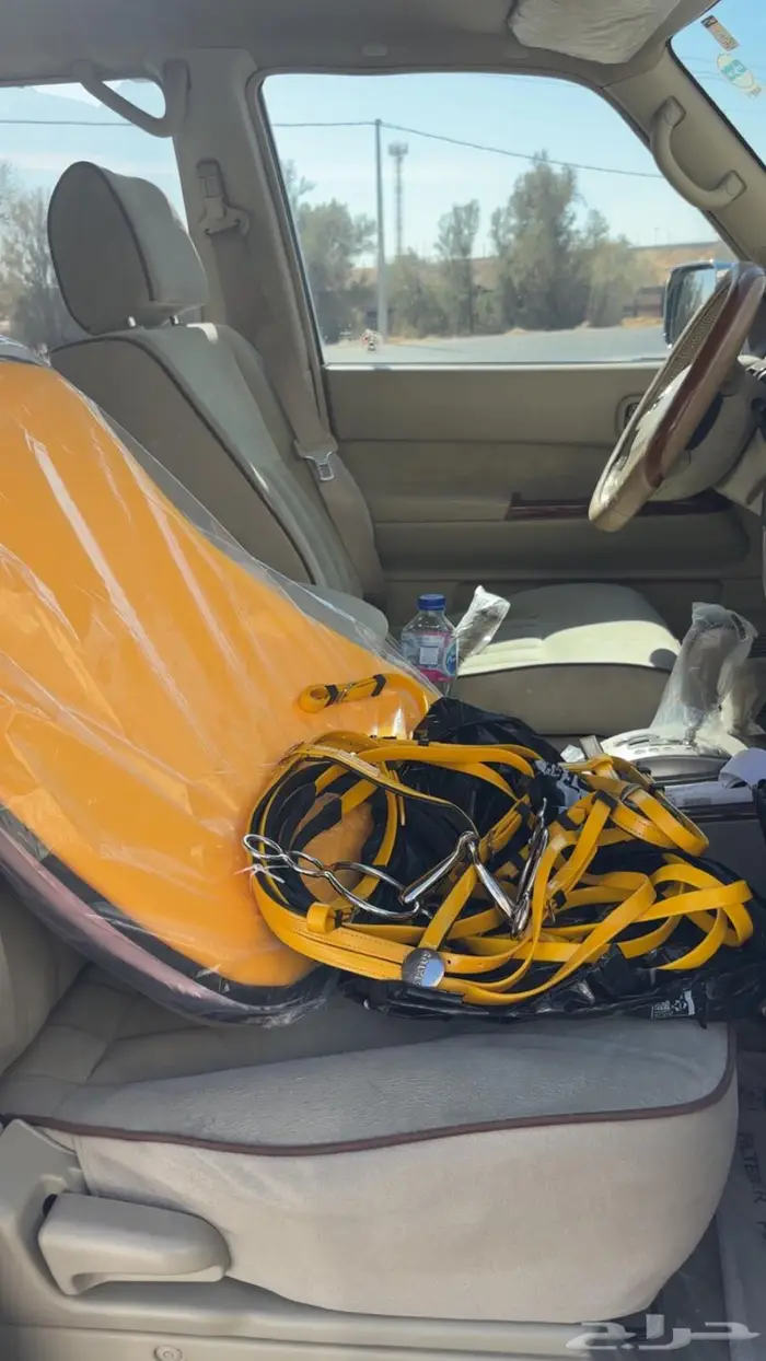 طقم سرج اصفر لركوب لباده و لجام وصدريه جديدات 3