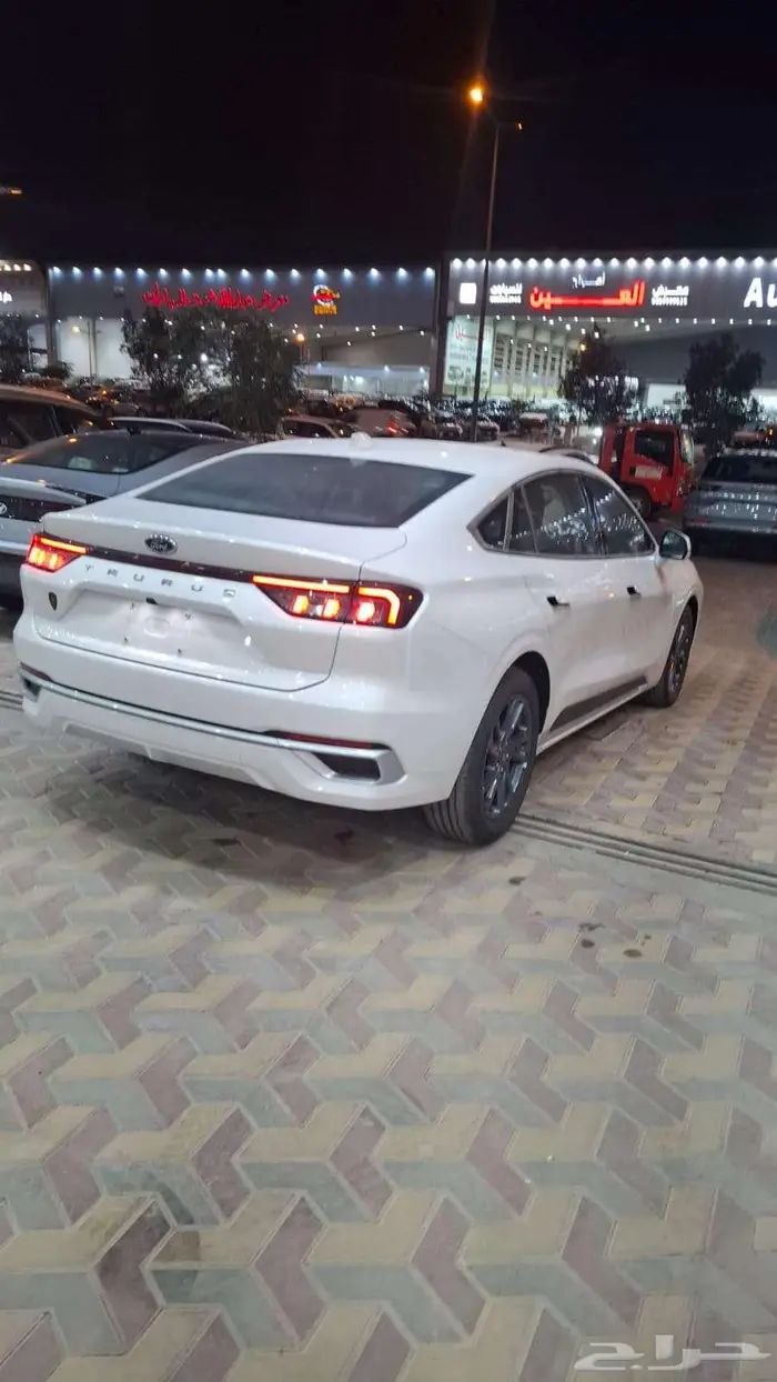 فورد تورس امبيانتي 2026 4