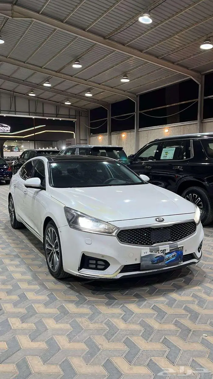 كيا كادينزا فل كامل سعودي موديل 2018 0