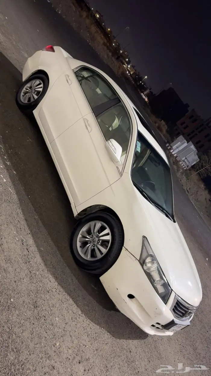 للبيع اكورد 2008 12