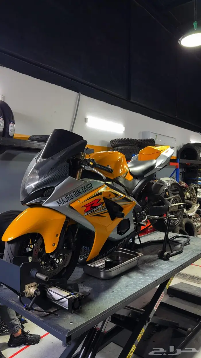 ريس سوزوكي 1000 0