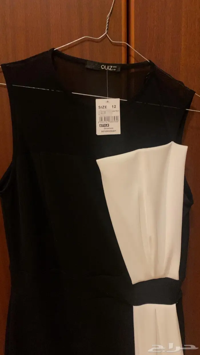 فستان أسود انيق جدا  للمناسبات المميزة 0