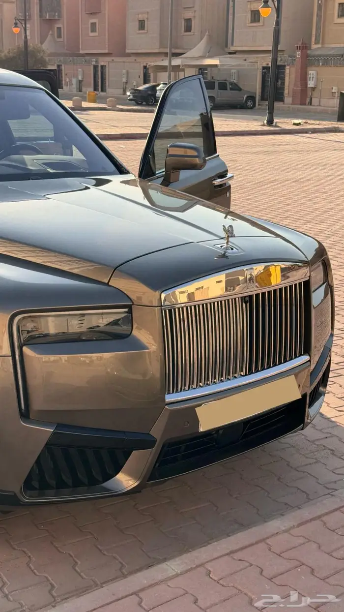 رولز رويس كولينان سيلفر باج Silver Badge 17