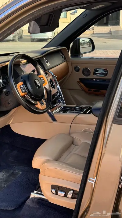 رولز رويس كولينان سيلفر باج Silver Badge index