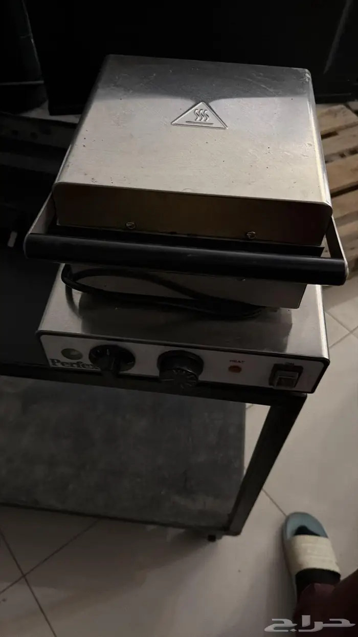 للبيع مكينة وافل وبان كيك 2