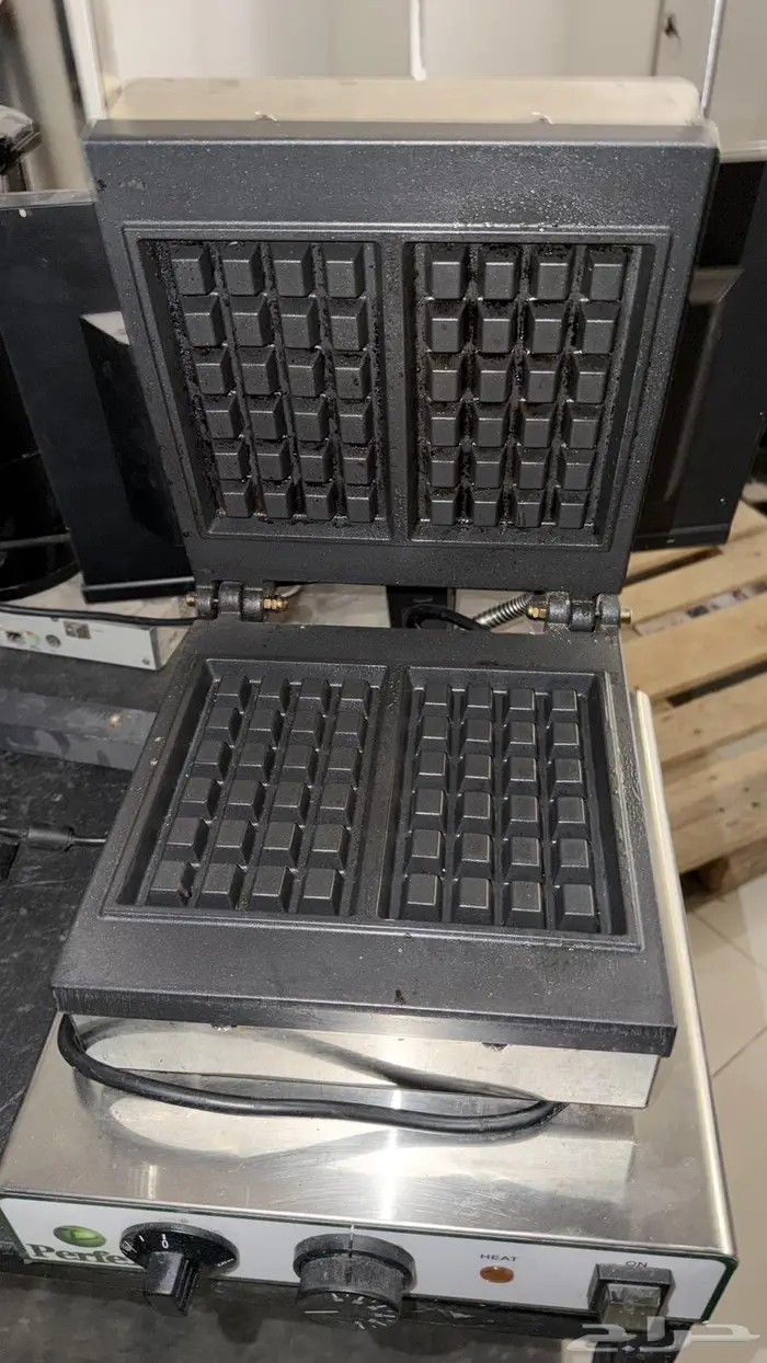 للبيع مكينة وافل وبان كيك 4