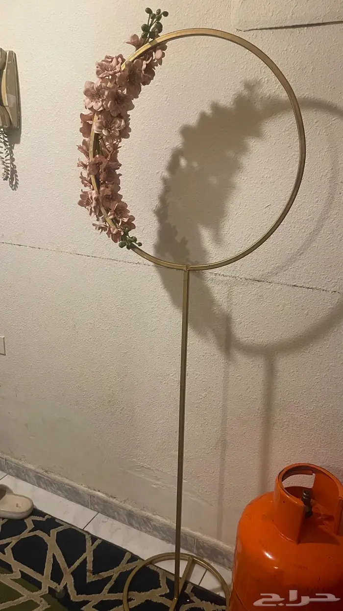 عربية شبكه مع استاند للبيع 1