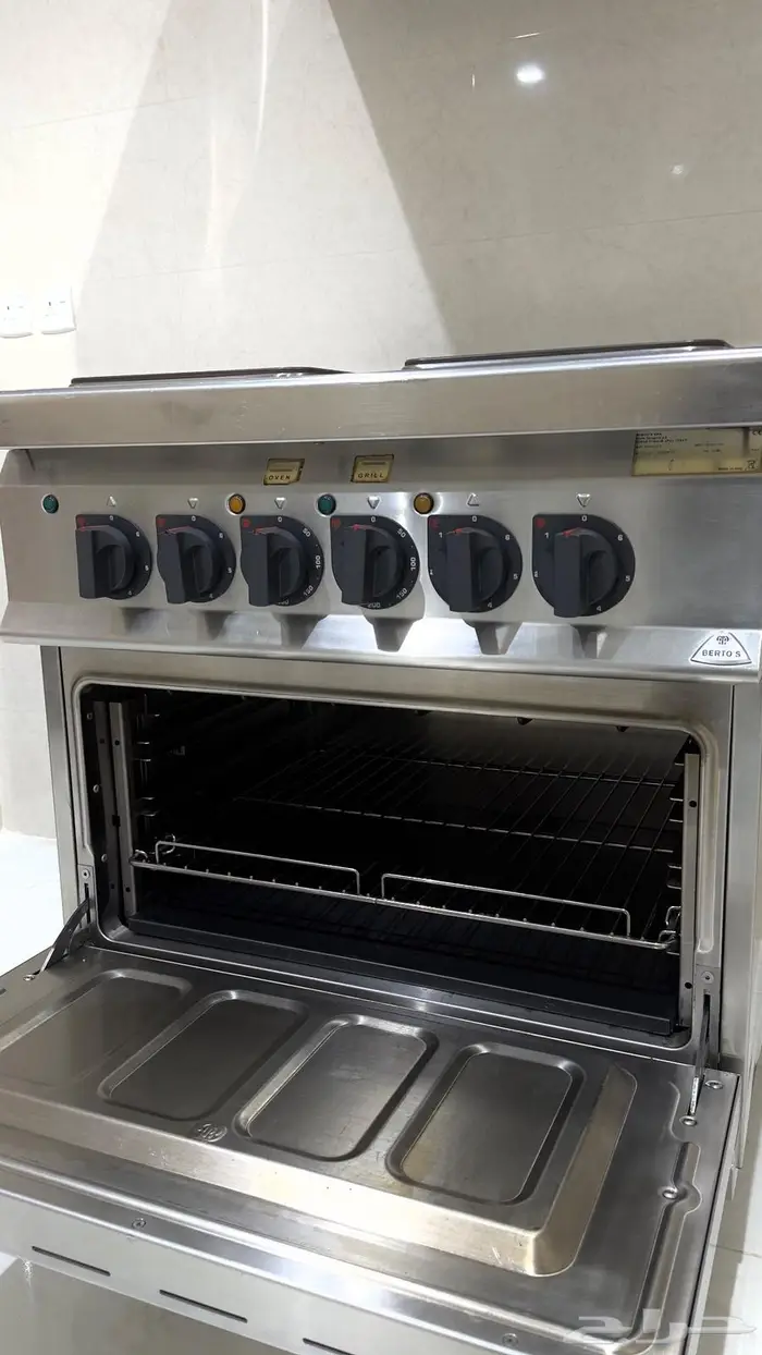 فرن Bertos إيطالي جديد للبيع السريع 1