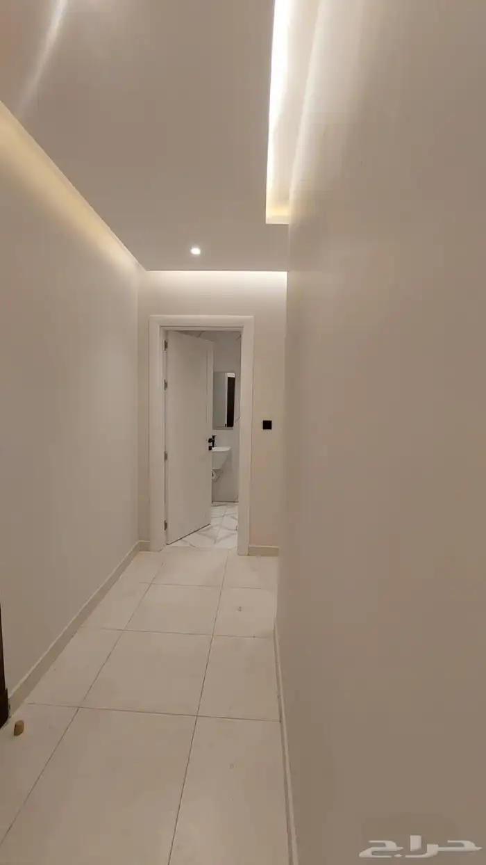 شقة للايجار 4 غرف حي الواحة 6