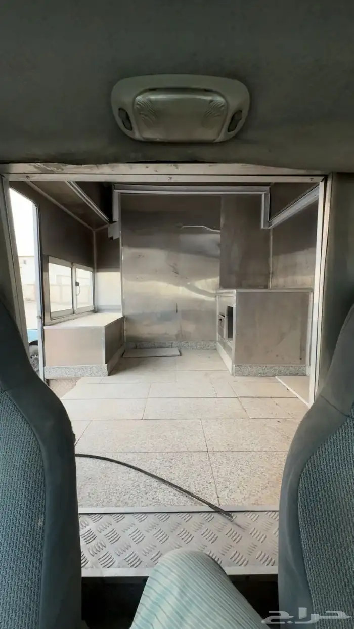 كرفان فود ترك فورد 2001 4