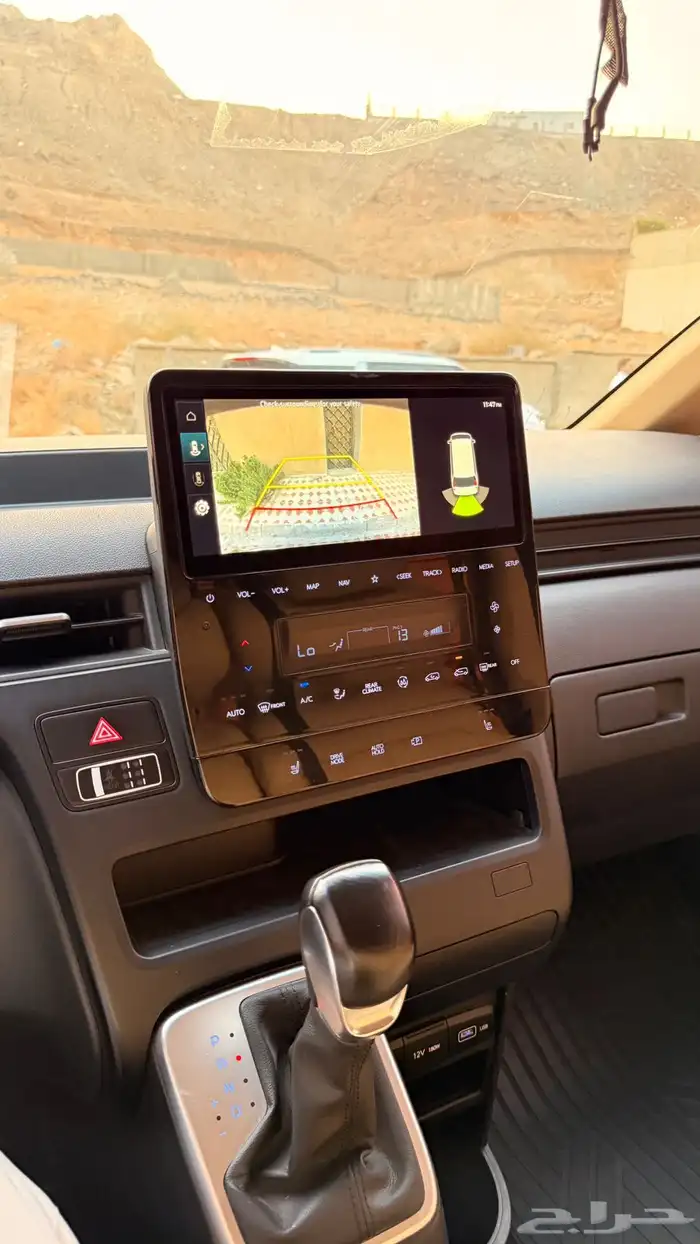 هونداي ستاريا 2022 ( ديزل ) فل كامل 10