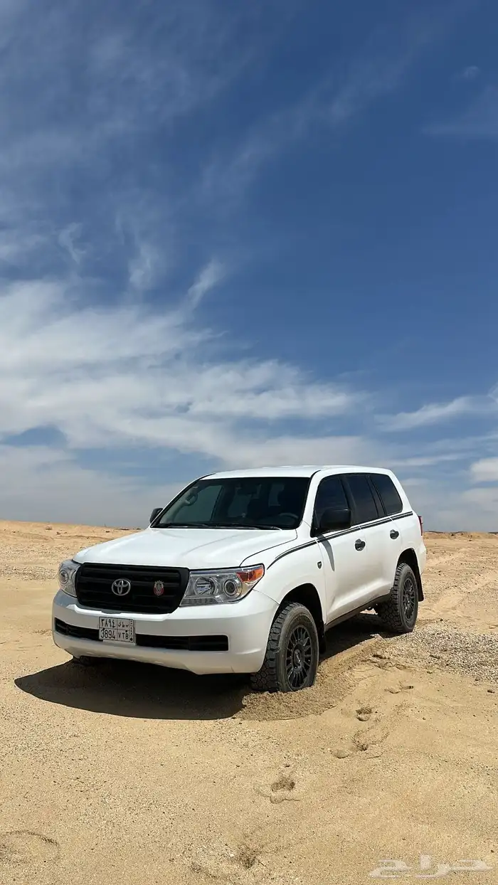 جيب لاندكروزر جي2011 0