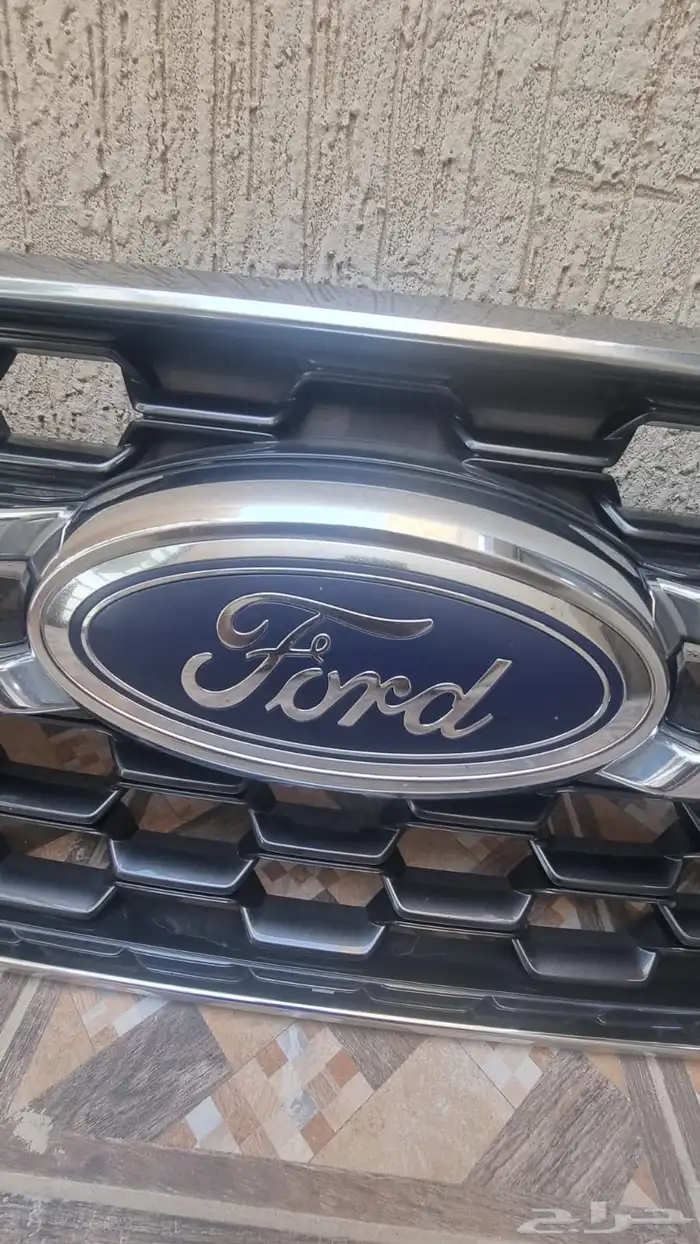 فورد إيفرست 0