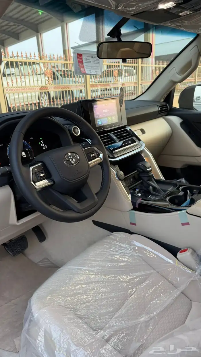 تويوتا لاندكروزر 2025 هدد تنفس طبيعي أقل سعر 11